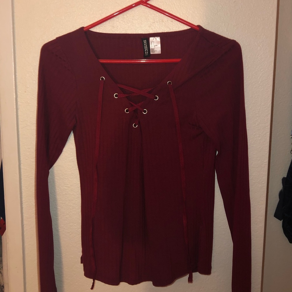 Burgundy right fitting long sleeve